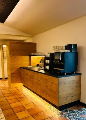 Kaffee-/Teezubehör in der Unterkunft Hotel Am Kamin