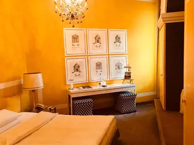 Ein Bett oder Betten in einem Zimmer der Unterkunft Hotel Opera