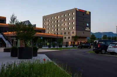 Das Gebäude in dem sich das Hotel befindet