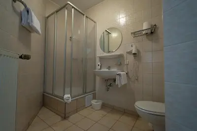 Ein Badezimmer in der Unterkunft Bistro-Pension Vis-a-Vis