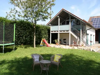 Ein Garten an der Unterkunft Drexl-Hof