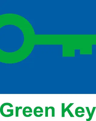 Ein Zertifikat, Auszeichnung, Logo oder anderes Dokument, das in der Unterkunft Holiday Inn Munich City Centre by IHG ausgestellt ist