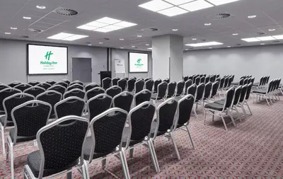 Der Geschäftsbereich oder Konferenzraum in der Unterkunft Holiday Inn Munich City Centre by IHG