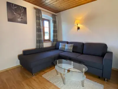 Ein Sitzbereich in der Unterkunft Ferienwohnung Jagdhäusl