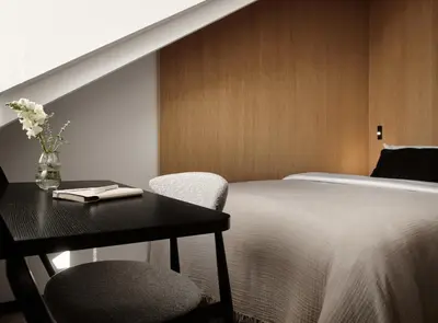 Ein Bett oder Betten in einem Zimmer der Unterkunft Bob W Munich Old Town