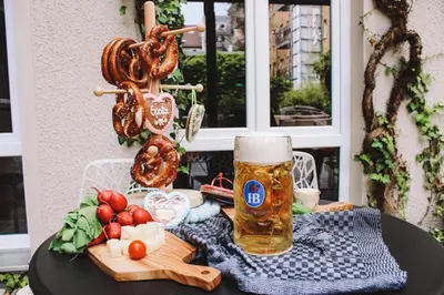 Essen im Hotel oder in der Nähe