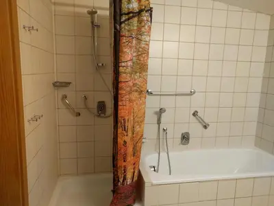 Ein Badezimmer in der Unterkunft Komfortabel wohnen am Waldrand von Pitzling