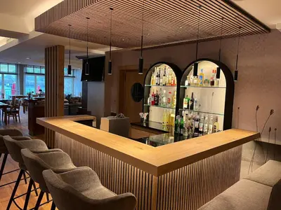 Lounge oder Bar in der Unterkunft Langwieder See
