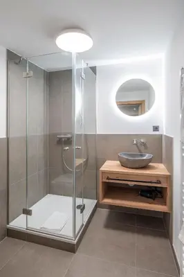 Ein Badezimmer in der Unterkunft Langwieder See