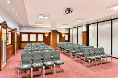 Der Geschäftsbereich oder Konferenzraum in der Unterkunft NH Ingolstadt