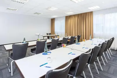 Der Geschäftsbereich oder Konferenzraum in der Unterkunft NH München Messe