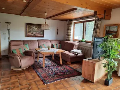 Ein Sitzbereich in der Unterkunft Ferienhaus Knittel Verm nur Samstag auf Samstag