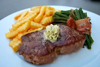Essen im Hotel oder in der Nähe