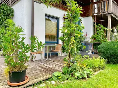 Ein Garten an der Unterkunft Ferienwohnung Riesinger