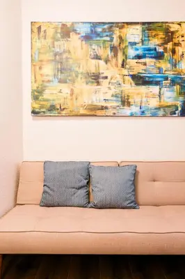 Ein Sitzbereich in der Unterkunft Hotel Villa Solln - free parking