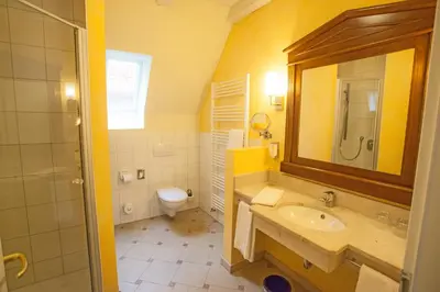 Ein Badezimmer in der Unterkunft Stadthotel Herzog Ludwig