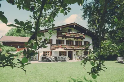 Ein Garten an der Unterkunft Der Lederer Hof - Boutique Apartments
