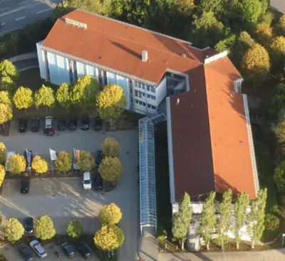 Das Gebäude in dem sich das Hotel befindet