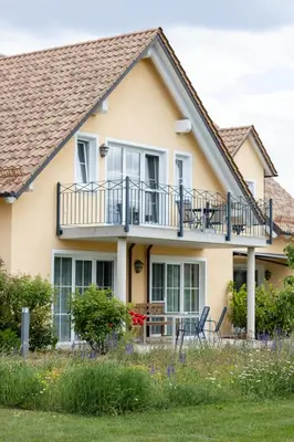 Ein Garten an der Unterkunft Gästehaus Lemerhof