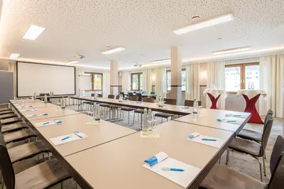 Der Geschäftsbereich oder Konferenzraum in der Unterkunft Hotel-Gasthof Huber