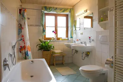 Ein Badezimmer in der Unterkunft Ferienwohnung Mohnblume