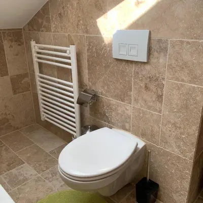 Ein Badezimmer in der Unterkunft Dachgeschoss Ferienwohnung mit Charme - Top floor apartment with charme