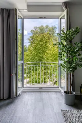Ein Balkon oder eine Terrasse in der Unterkunft Limehome Garching bei München