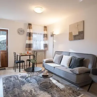Zweizimmer Erdgeschoss Wohnung mit Terrasse 4