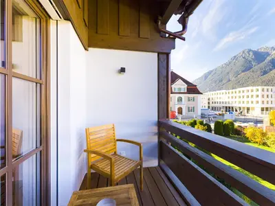 Ein allgemeiner Bergblick oder ein Berglick von der Ferienwohnung aus