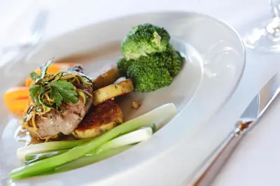 Essen im Hotel oder in der Nähe