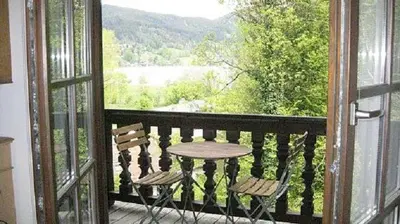 Ein Balkon oder eine Terrasse in der Unterkunft Jagdschlössl Tegernsee-Schliersee
