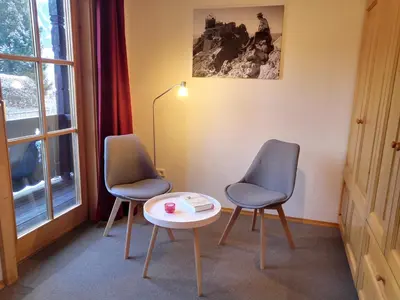 Ein Sitzbereich in der Unterkunft Ferienhaus Erika