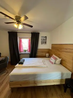 Ein Bett oder Betten in einem Zimmer der Unterkunft Runas Hotel