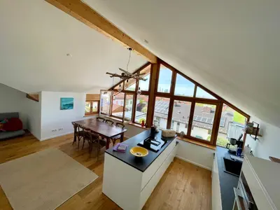 Ein Sitzbereich in der Unterkunft Chiemsee Living