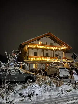 Ihre Ferienwohnung bayrisch mehr... im Winter