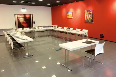 Der Geschäftsbereich oder Konferenzraum in der Unterkunft Ara Hotel Comfort