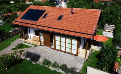 Das Gebäude in dem sich die Ferienwohnung befindet