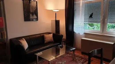 Ein Sitzbereich in der Unterkunft Ferienwohnung in Wartenberg
