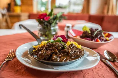 Essen im Hotel oder in der Nähe