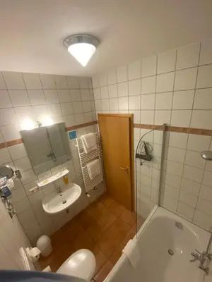 Ein Badezimmer in der Unterkunft Hotel garni St.Georg
