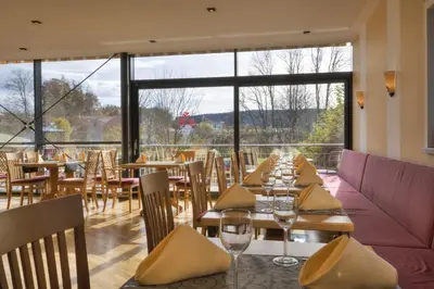 Ein Sitzbereich in der Unterkunft Ströbinger Hof - Therme Wellness Resort