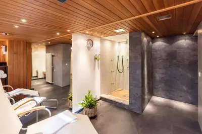 Ein Badezimmer in der Unterkunft Hotel Hubertus Schliersee