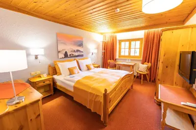 TV/Unterhaltungsangebot in der Unterkunft Hotel Hubertus Schliersee