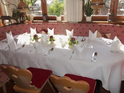 Ein Restaurant oder anderes Speiselokal in der Unterkunft SeeHotel Wassermann