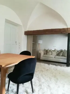 Ein Sitzbereich in der Unterkunft Ferienwohnung Hofmarkrichterhaus