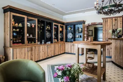 Lounge oder Bar in der Unterkunft Klosterbräu Schlehdorf