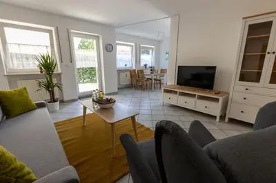 TV/Unterhaltungsangebot in der Unterkunft Ferienwohnung Garten mit Terrasse