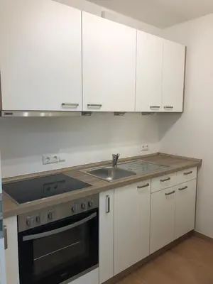 Küche/Küchenzeile in der Unterkunft Pension Chen, 2 Doppelzimmer , EBK, separater Balkon