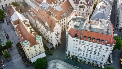 Ein allgemeiner Blick auf München oder ein Stadtblick von des Hotels aus