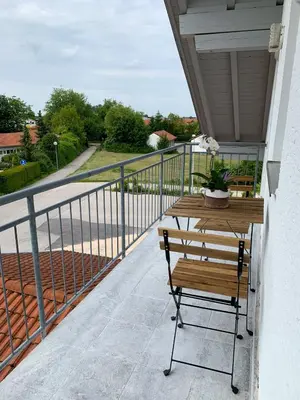 Ein Balkon oder eine Terrasse in der Unterkunft Ferienwohnung Burghausen